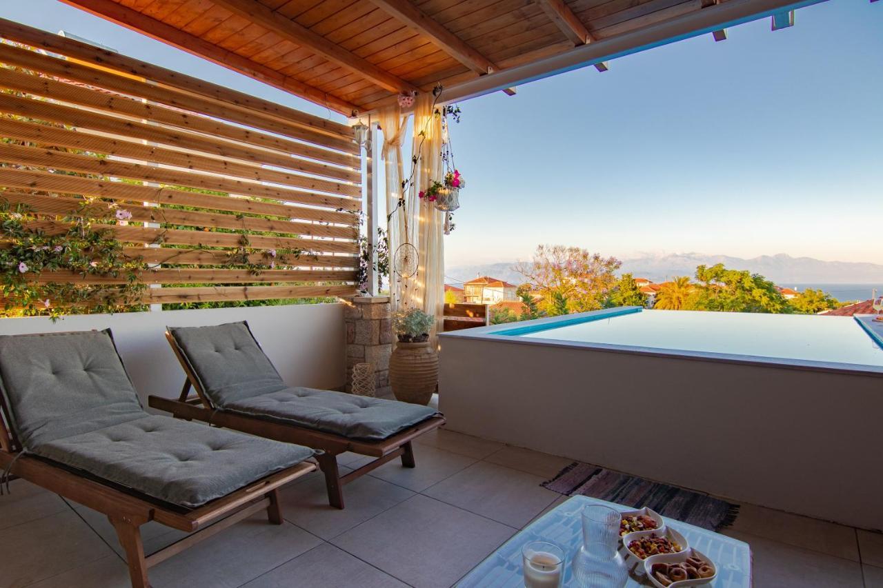 Georgianna'S Suite With Private Pool , 'Blank Suite' Charokopio Bagian luar foto